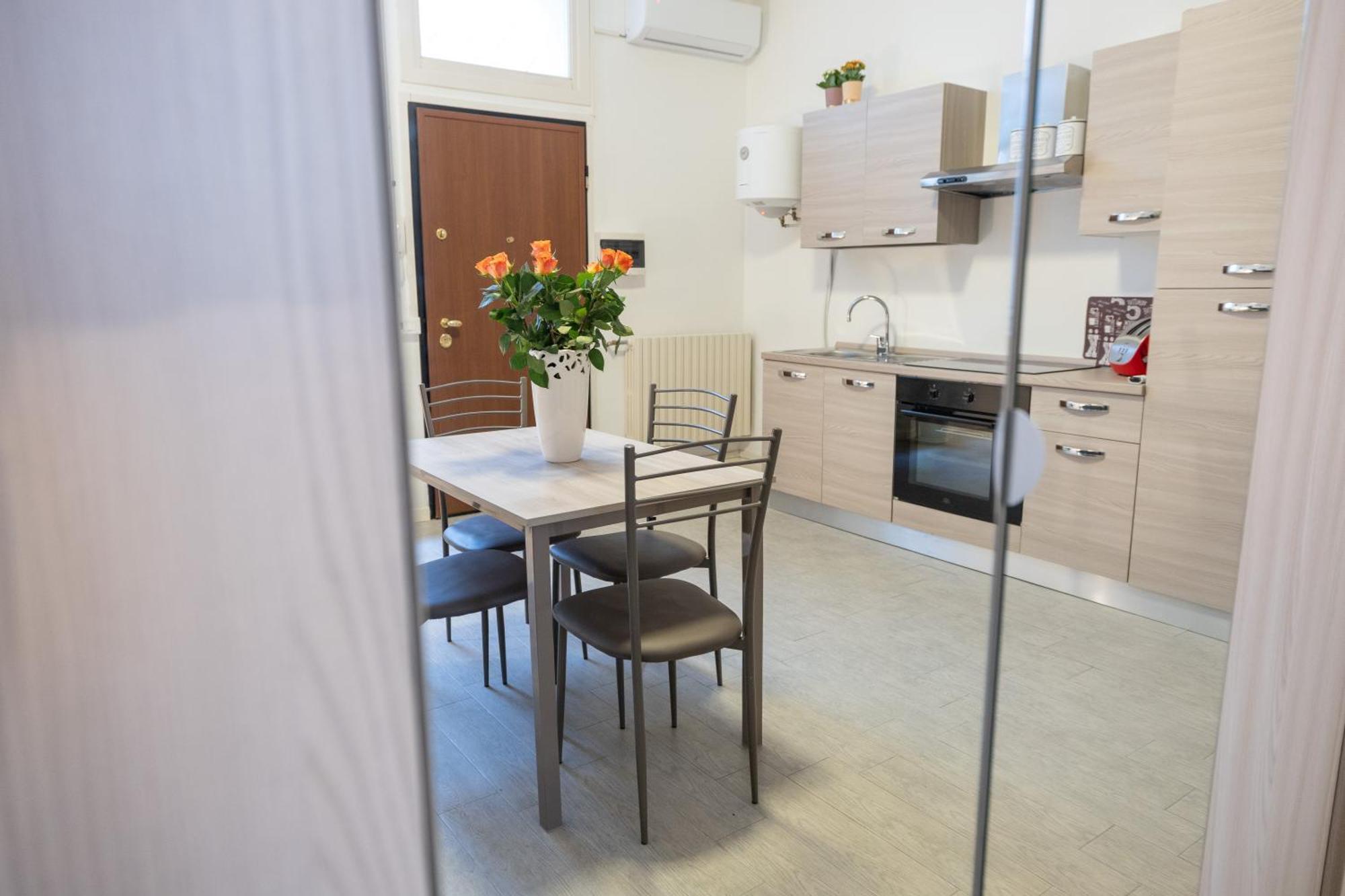 Monolocale Sguizzette Apartment Brescia Exterior photo